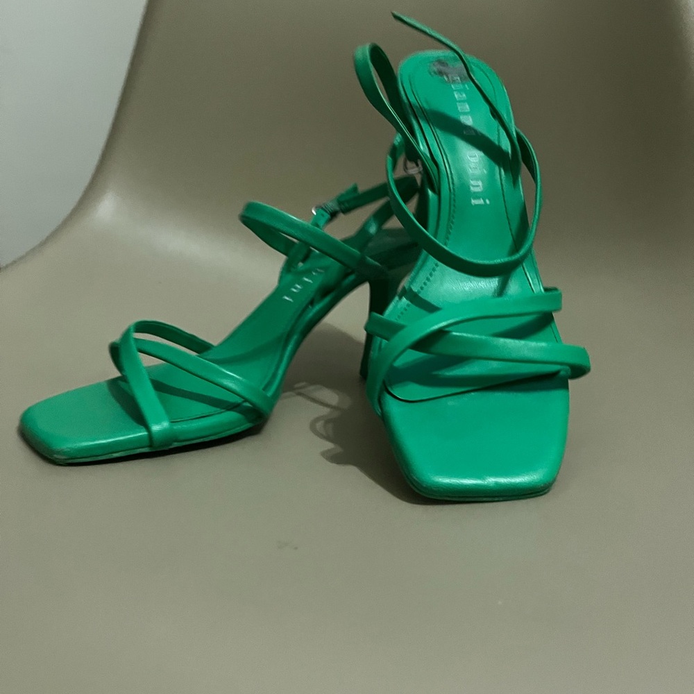 Gianni Bini Vibrant Green Strappy Heels